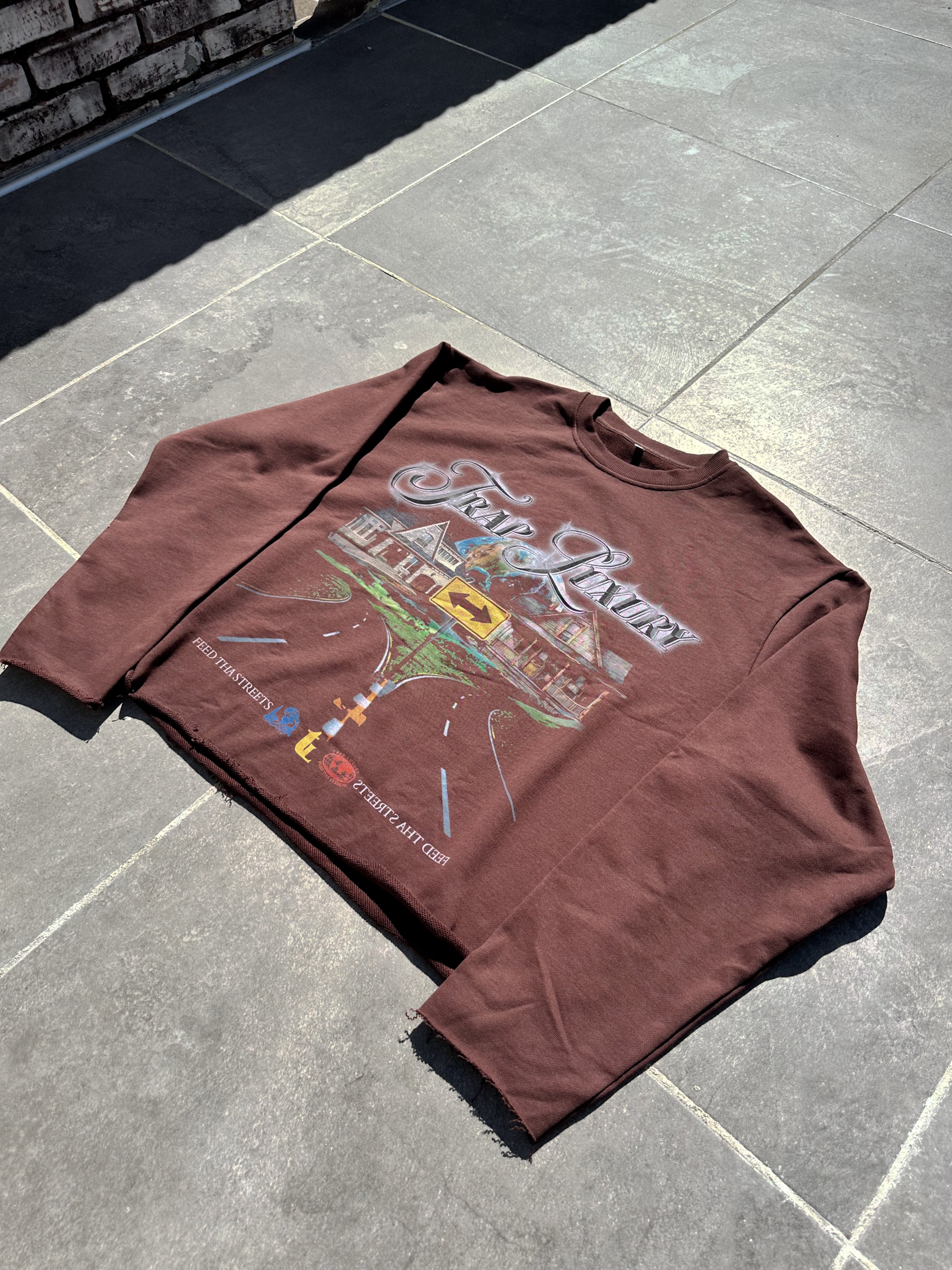 MOCHA "CROSSROADS" SWEATSHIRT